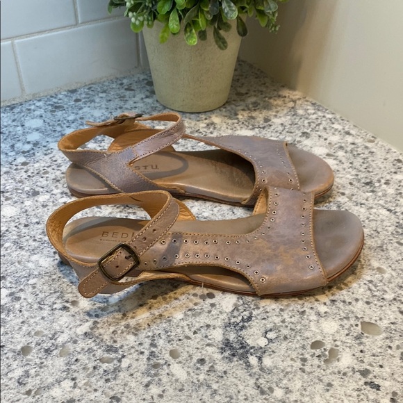 Bed Stu distressed sandals BOHO women’s size 8 - Picture 1 of 6